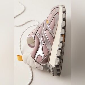 Oncept
Oslo Sneakers Free People